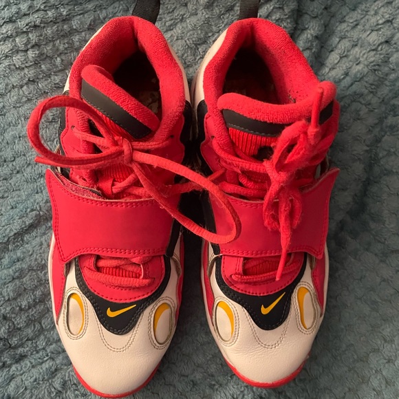 Girls NIKE air speed turf running Shoes youth size 6.5 - Picture 4 of 4